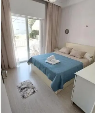 House Of Shine Nea Iraklitsa